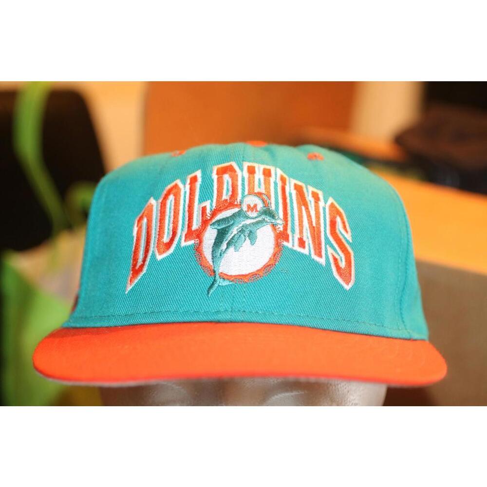 Vintage Miami Dolphins NFL Logo Athletic Double Logo Cap Hat 7 1/2 USA New
